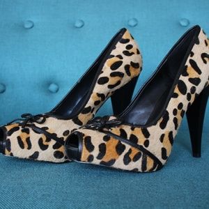 Steve Madden Calf Hair Leopard Pumps Pin Up